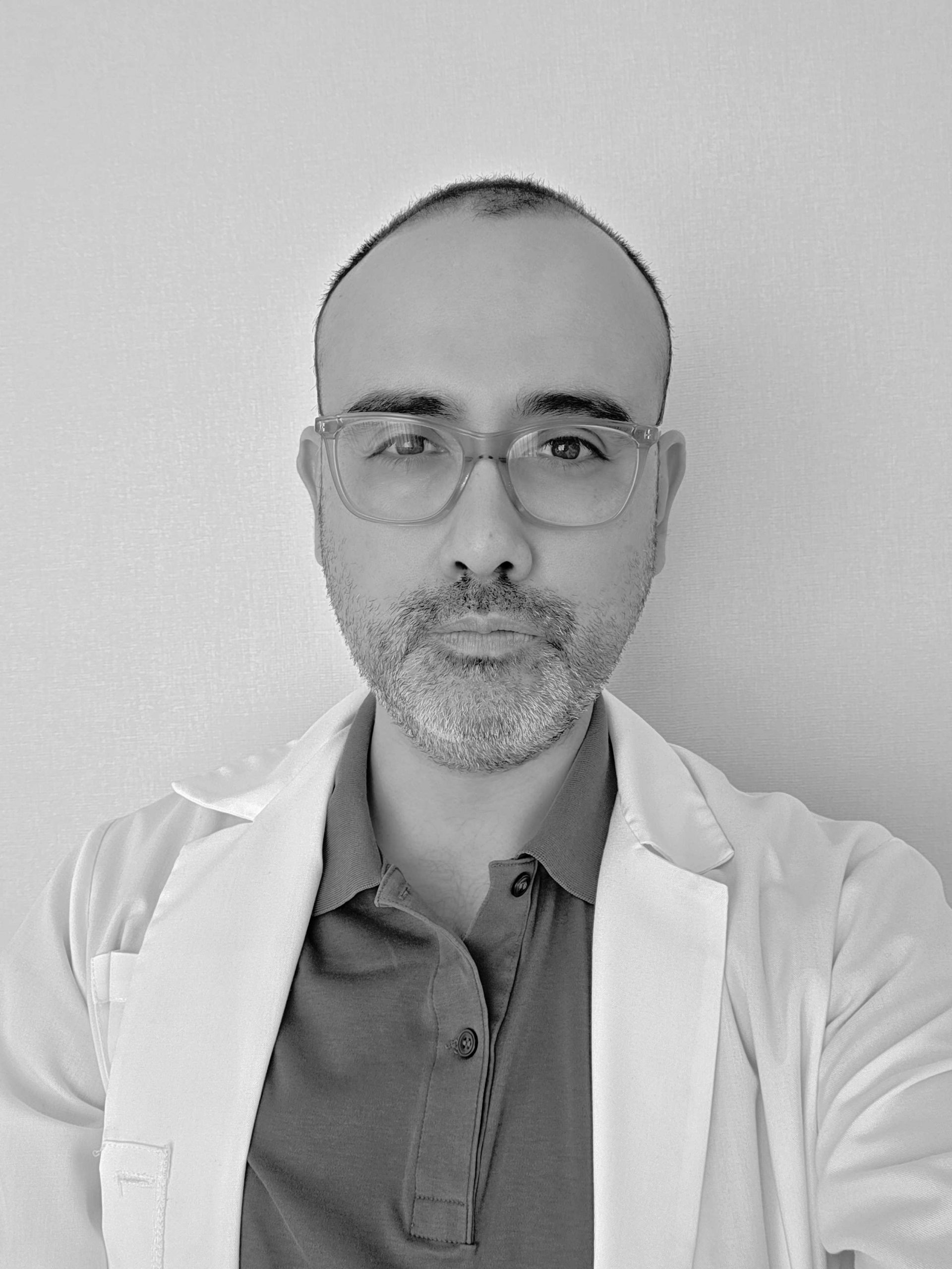 Foto Dr. Roberto Alfaro